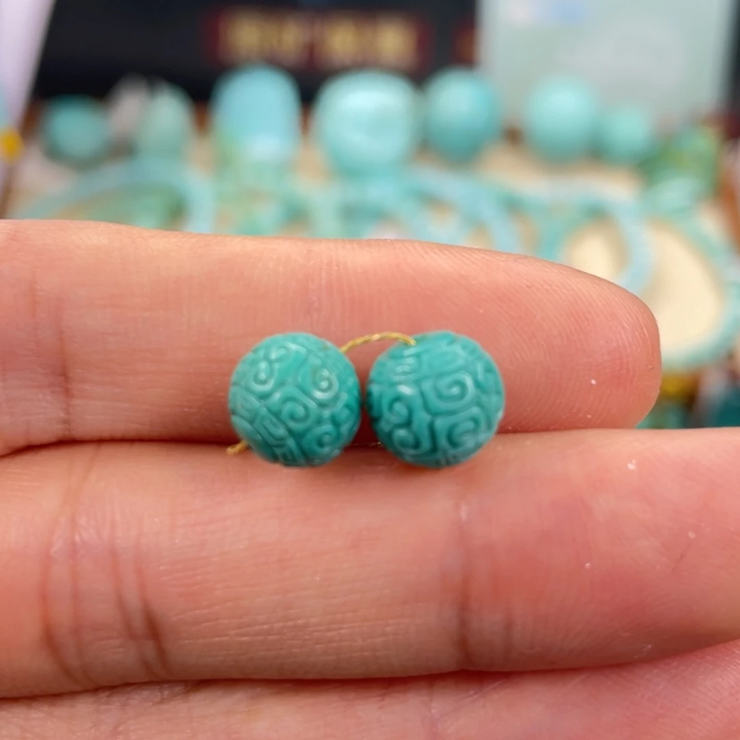 绿松石未镶嵌挂件