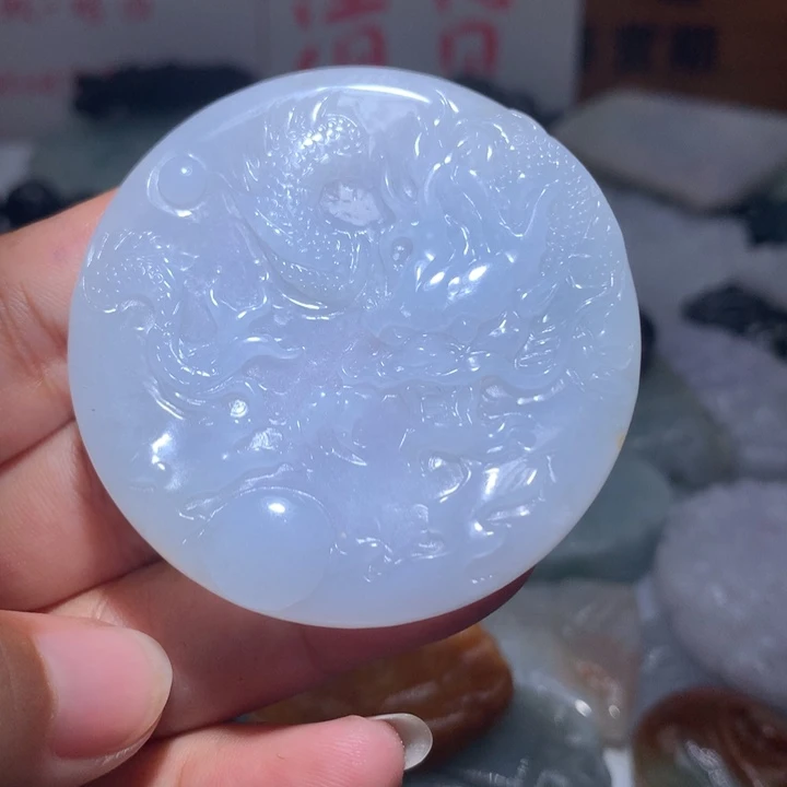 翡翠未镶嵌颈饰保真天然A货翡翠