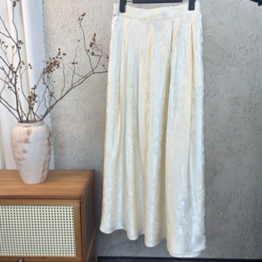 桑蚕丝米色提花缎大摆裙