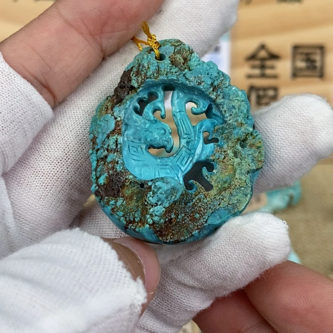 未镶嵌绿松石珠宝奇石