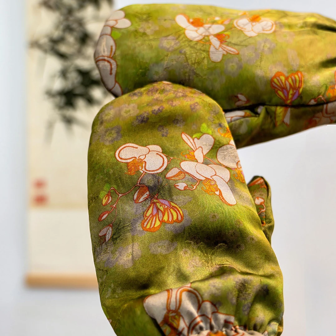 【真丝香云纱手套】亲肤保暖国风百搭