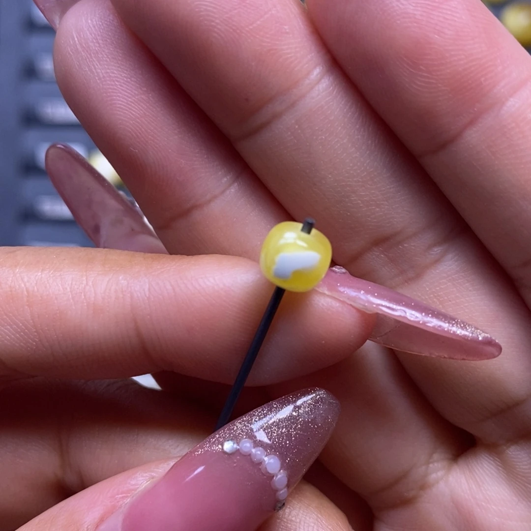 蜜蜡未镶嵌珠宝奇石金白妖花7.1*6