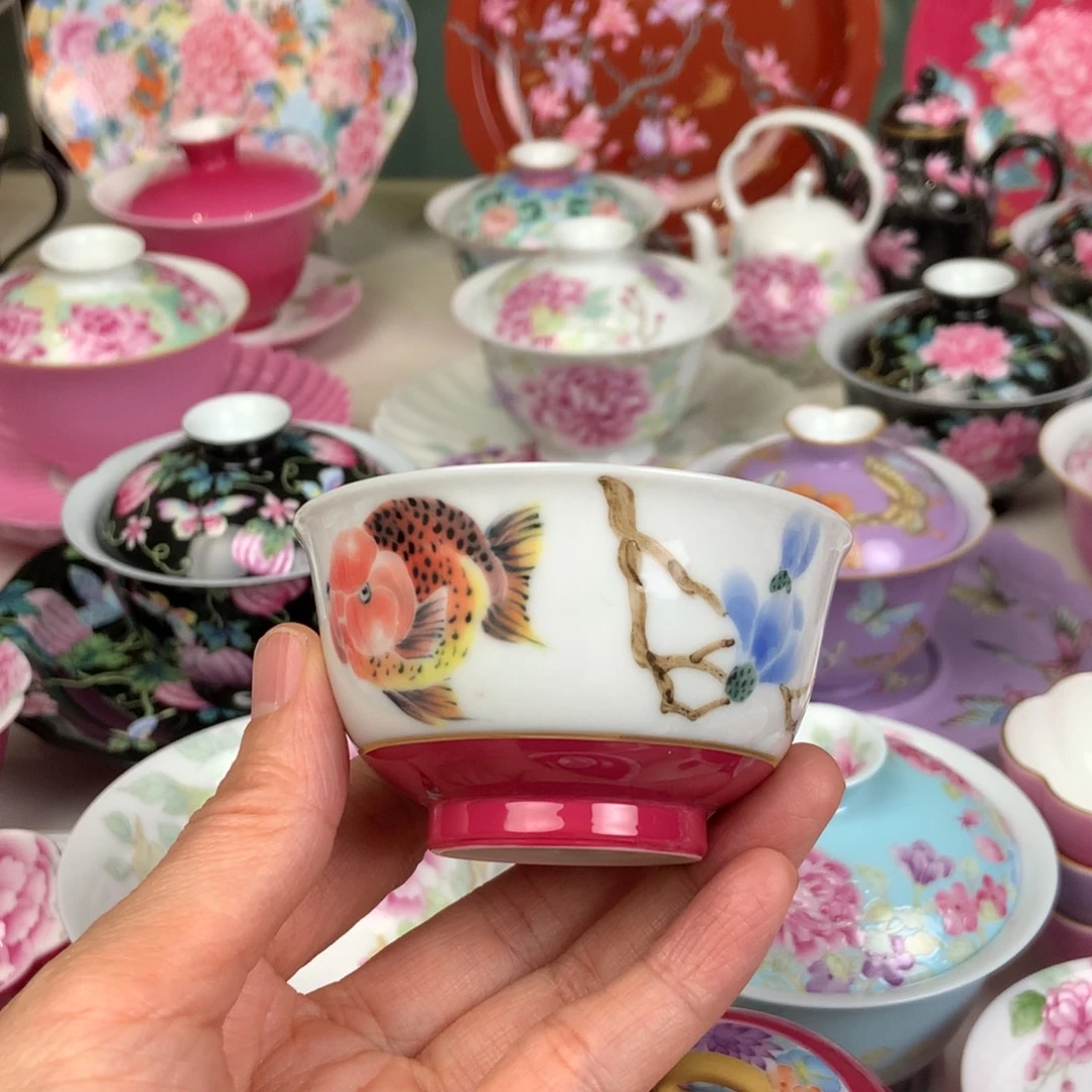 陶景德镇陶瓷泡泡鱼胭脂红