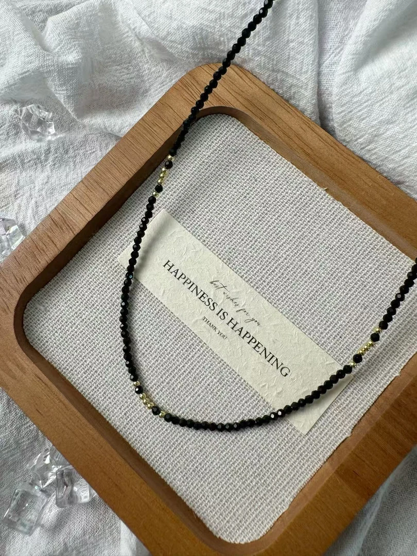 s09天然黑尖晶锁骨链保色时髦叠戴夏季显白衬肤色简简单单