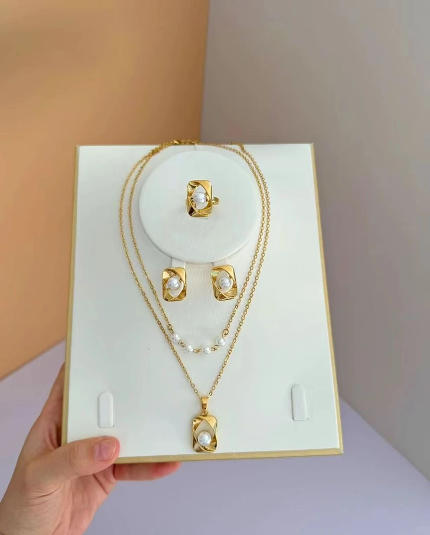 钛钢项链 项链耳环戒指三件套