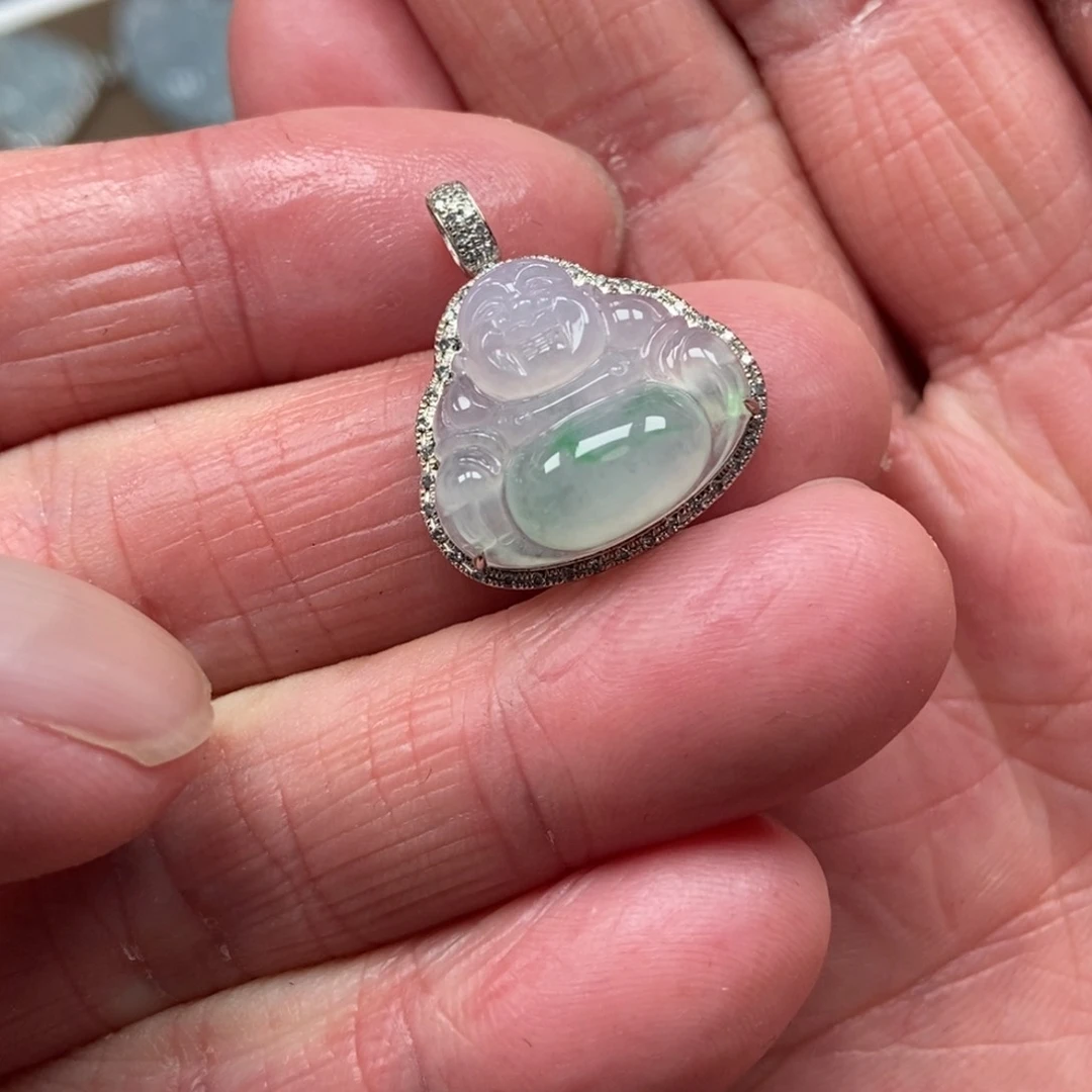 翡翠颈饰18K金镶嵌佛公