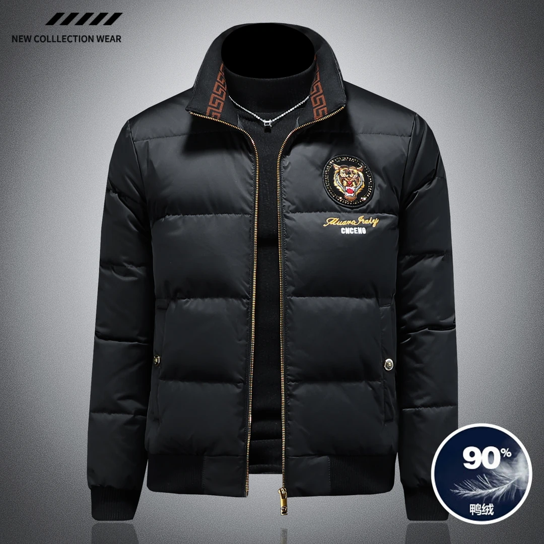 韦内卡彻潮流男装羽绒服冬季新款短款立领加厚保暖刺绣外套夹克