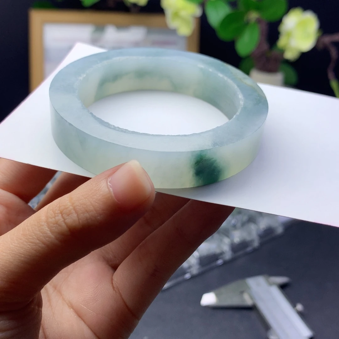 定制翡翠未镶嵌翡翠手镯定金