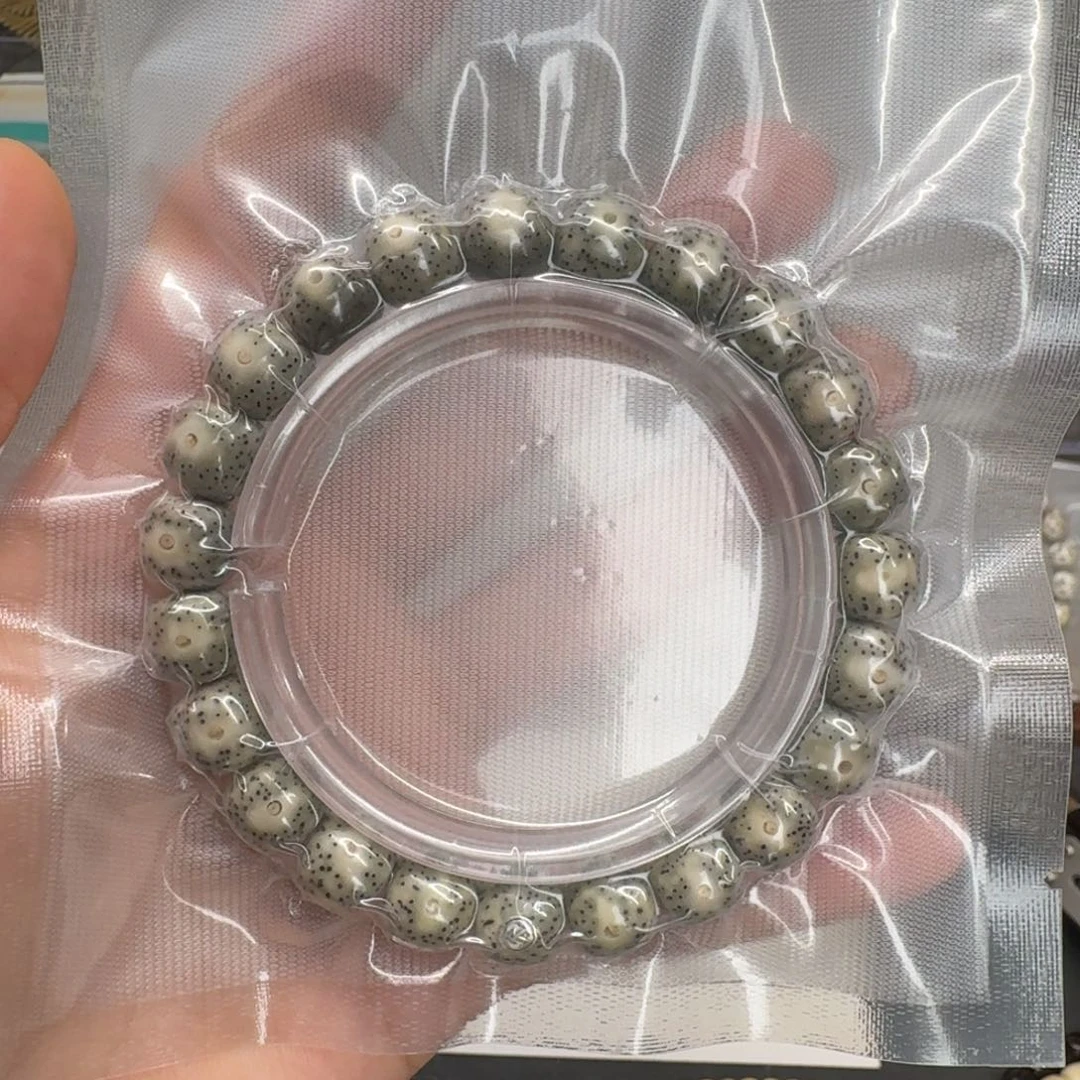 爱***猫吊坠星月菩提10.9石玉料单圈