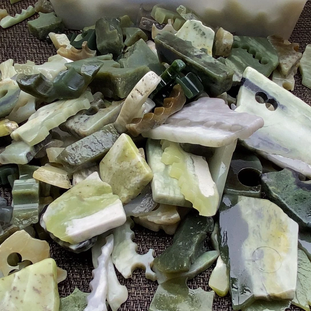 和田玉未镶嵌珠宝半成品