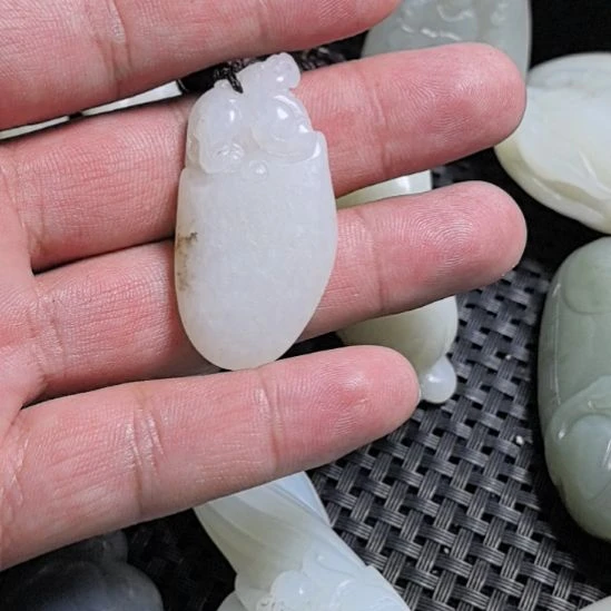 济***子和田玉未镶嵌挂件