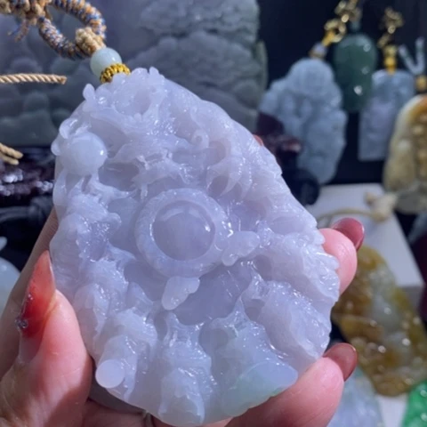 【闪购商品】颈饰未镶嵌翡翠九龙