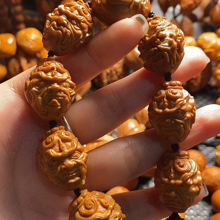 吊坠橄榄核不动明王