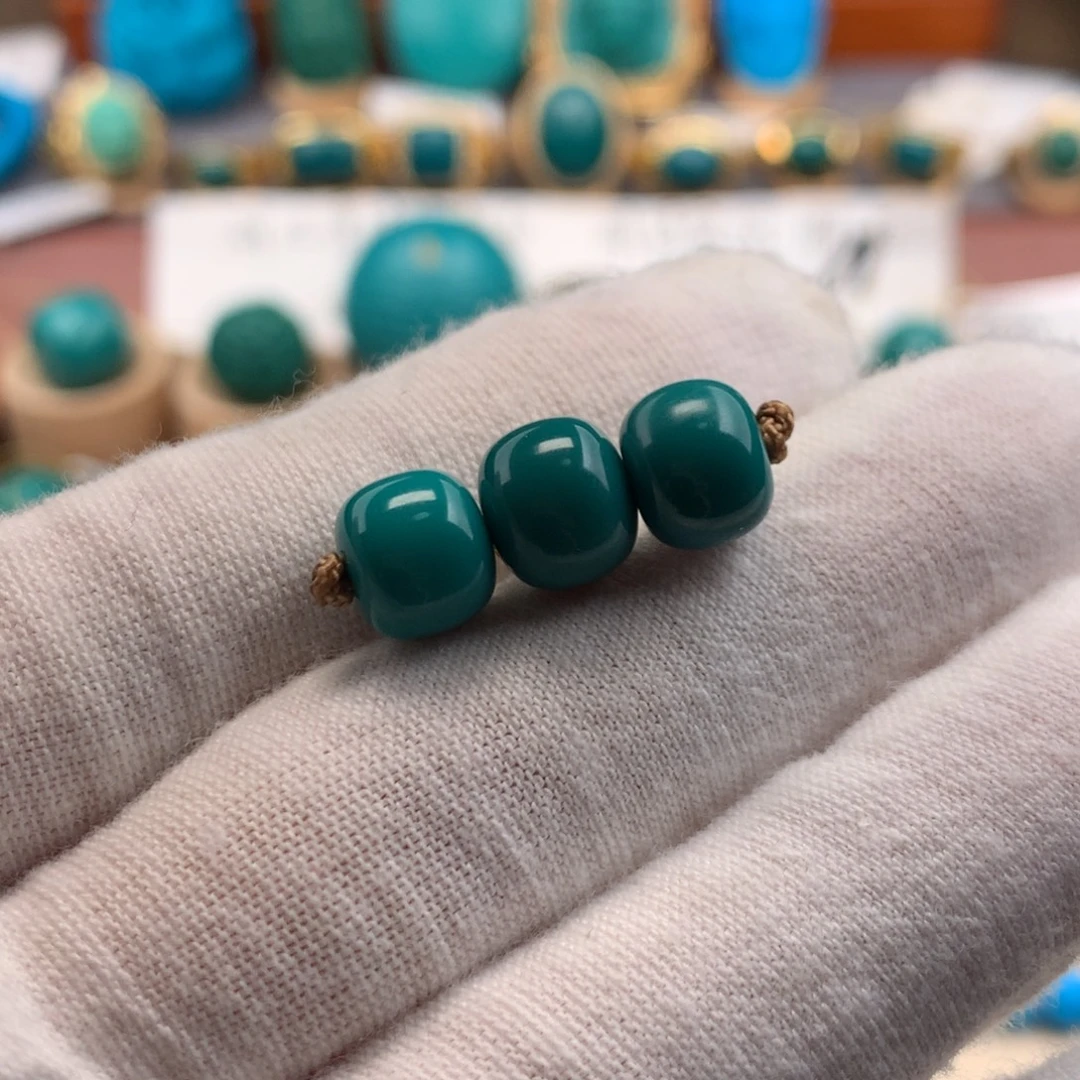 绿松石未镶嵌绿松石