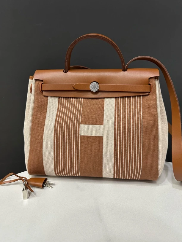 95新 Hermes/爱马仕 限量H帆布拼皮herbag31包Y刻/JJ5073110