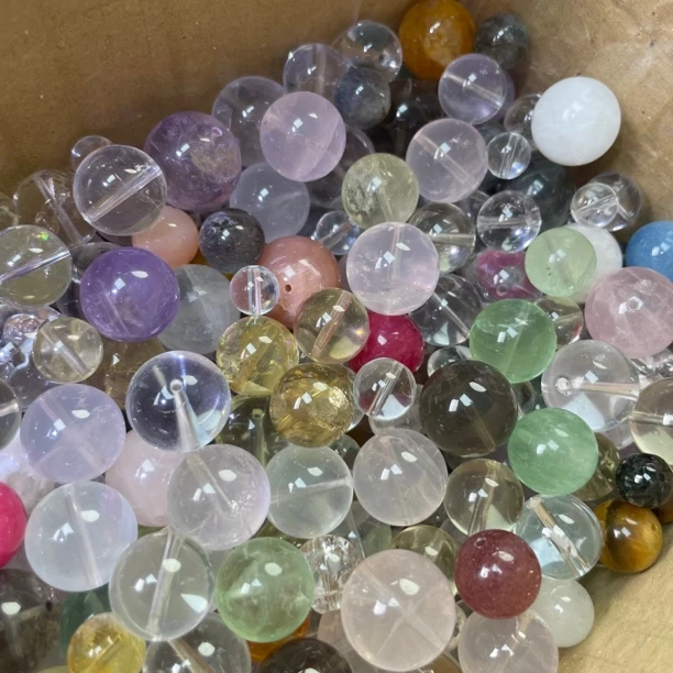 【粉丝福利】盲捞12颗水晶（微瑕水晶介意勿拍）