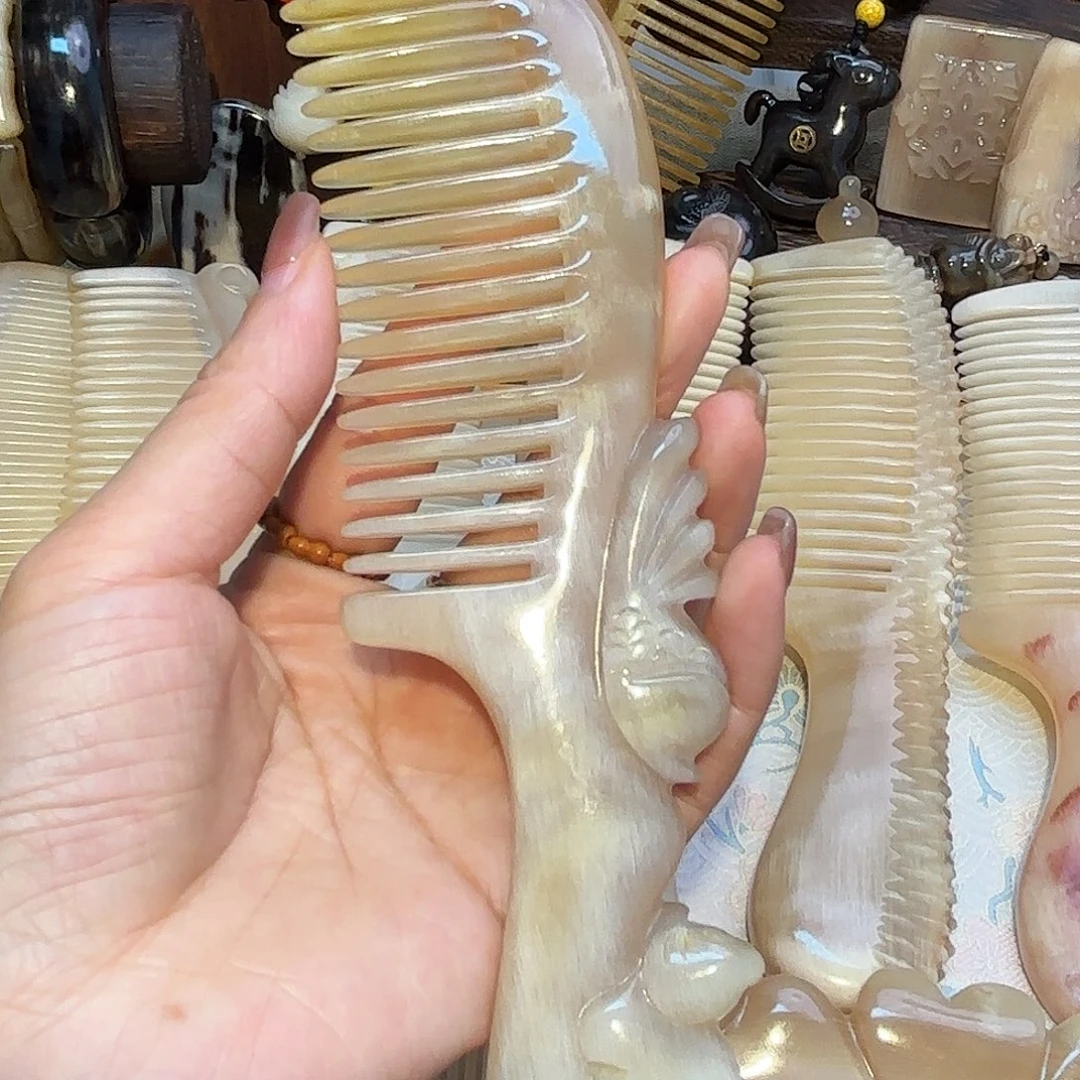 如***初非金属高贵羊梳子