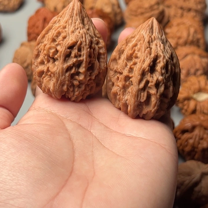 吊坠文玩核桃40全品大沽石