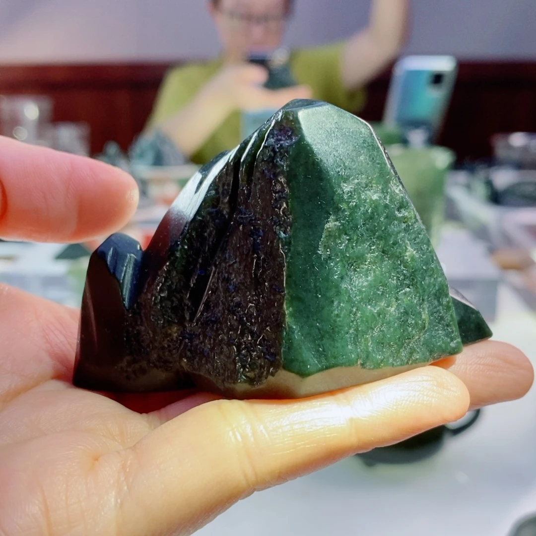 未镶嵌和田玉（青玉）摆件玉山香插