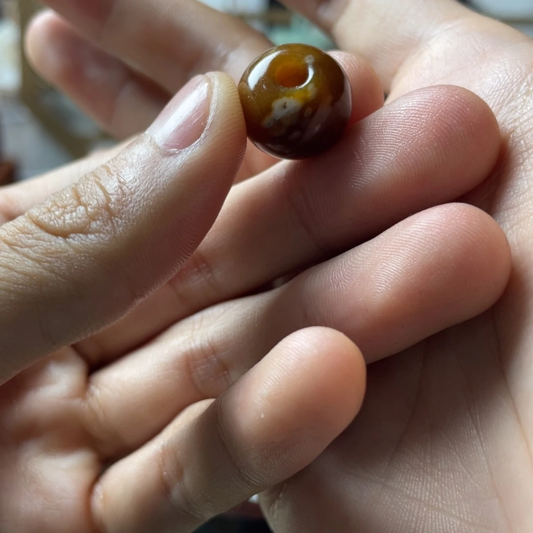 十***月和田玉（糖玉）未镶嵌颈饰