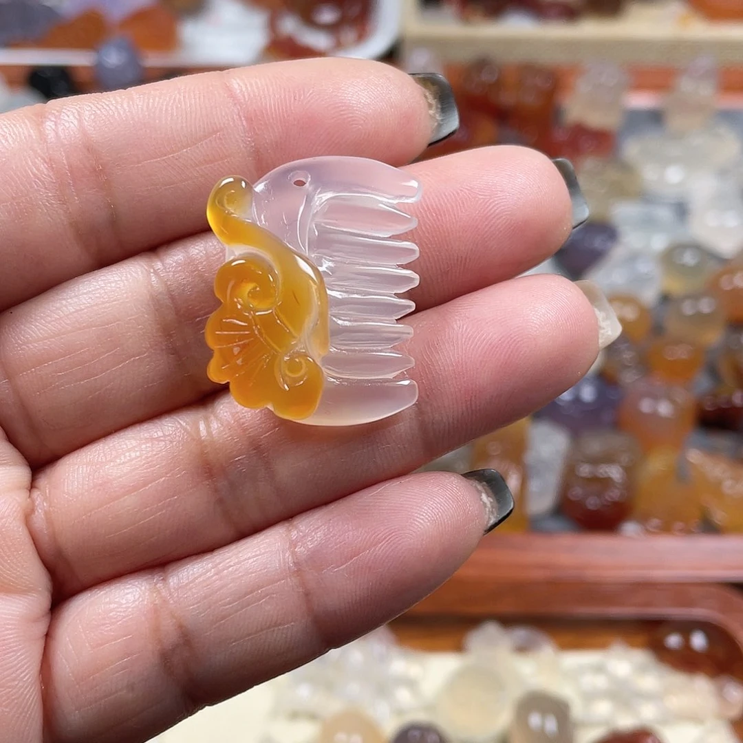 玛瑙/玉髓颈饰未镶嵌钸**笙