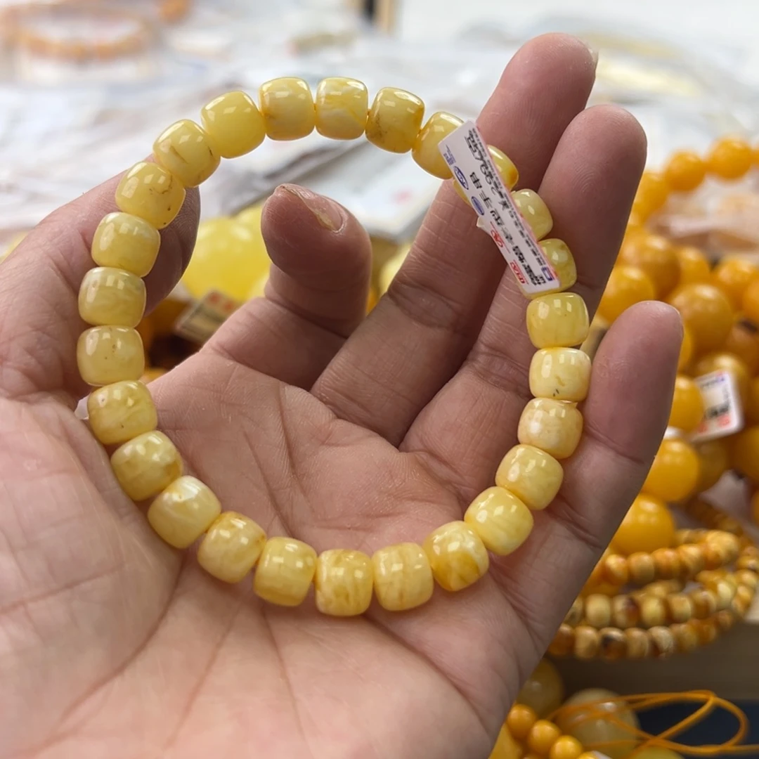 未镶嵌琥珀珠宝奇石