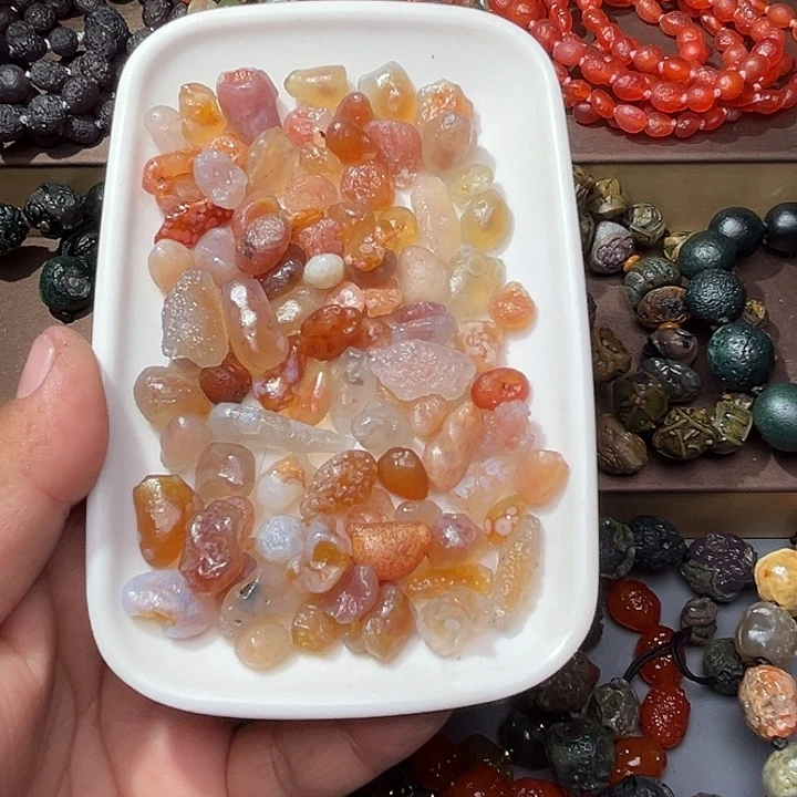 阿拉善彩玛瑙手串