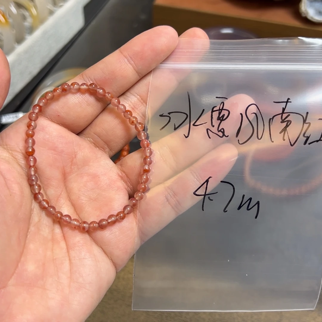 南红玛瑙未镶嵌珠宝半成品