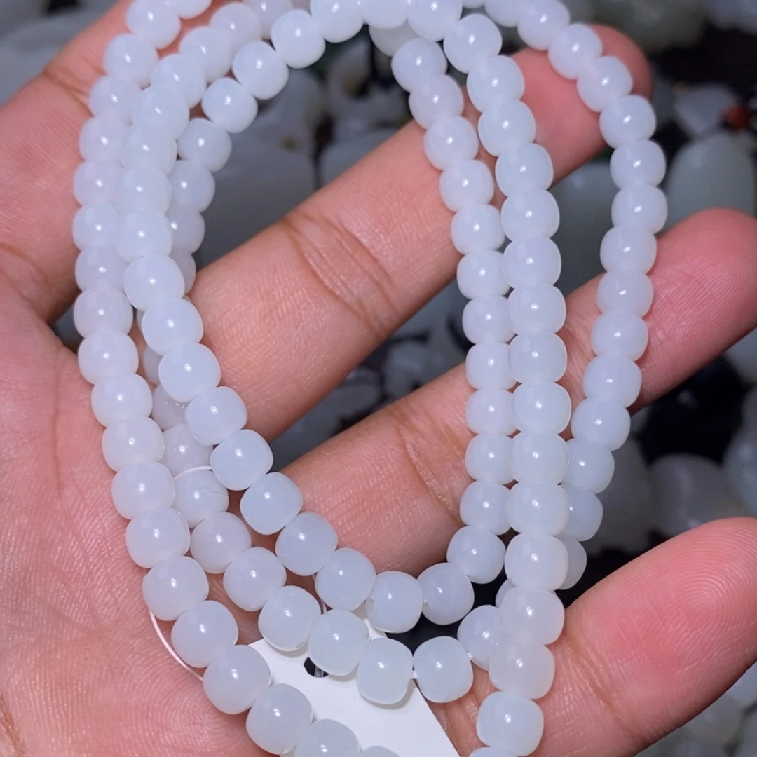 和田玉未镶嵌项链