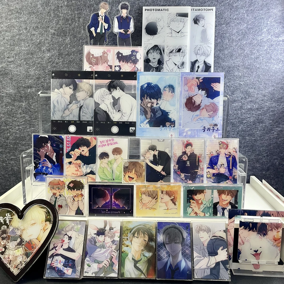 【云端之恋】韩漫周边亚克力自制卡片