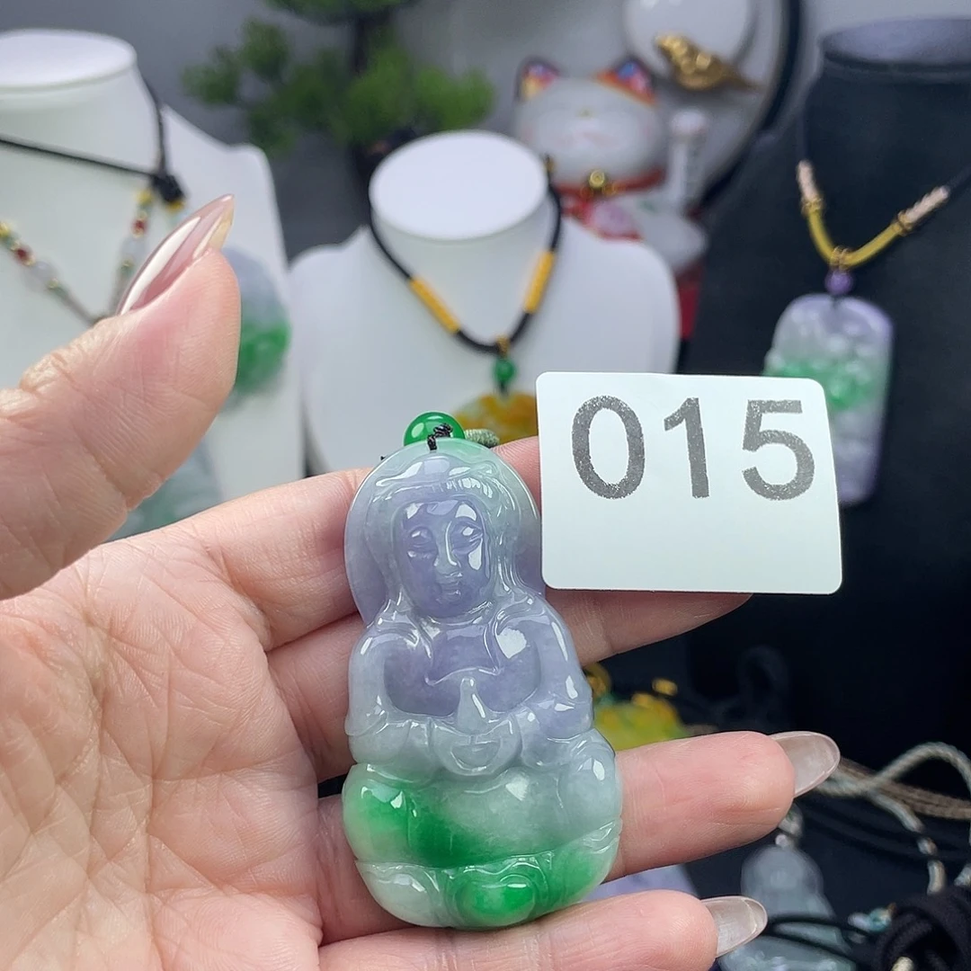 翡翠未镶嵌吊坠(赠链)