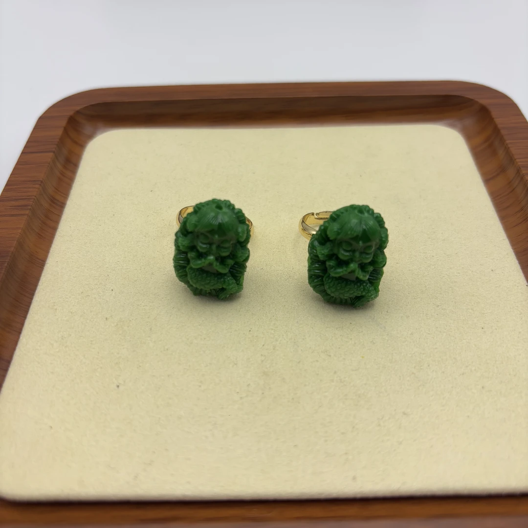 非金属珐琅耳饰 绿色 美人鱼雕刻戒指 F49