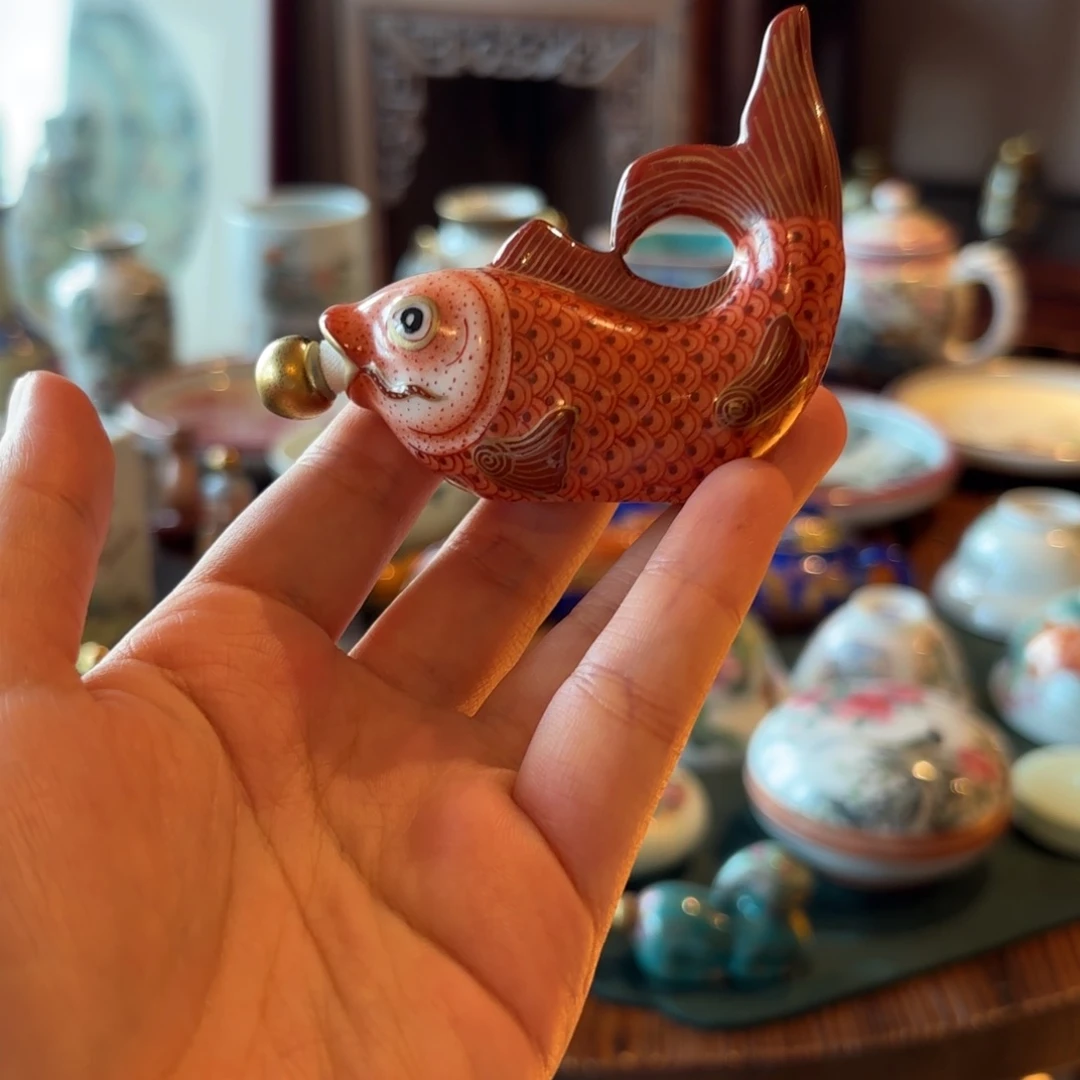 纯手工手绘锦鲤鼻烟壶