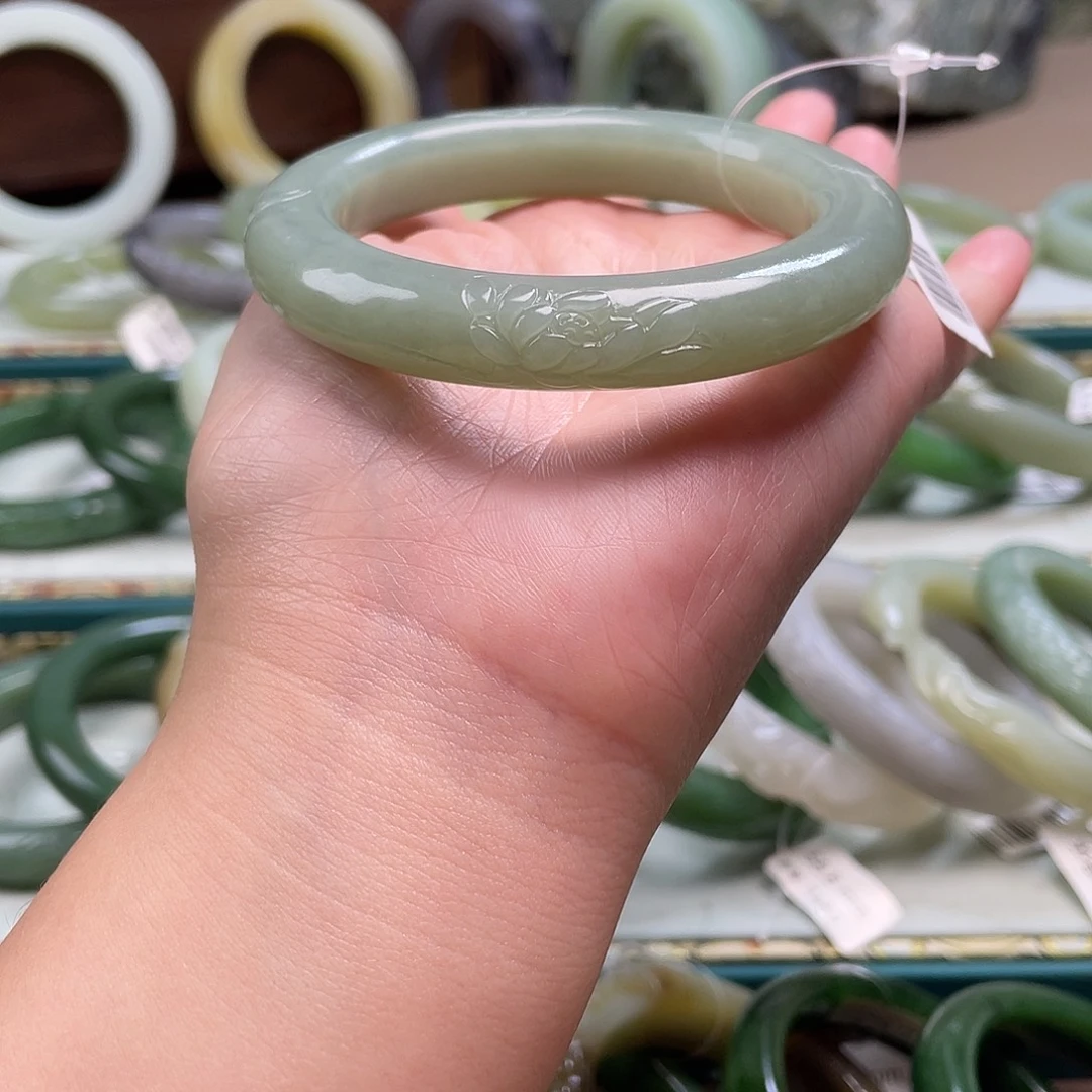 和田玉未镶嵌手镯55.4