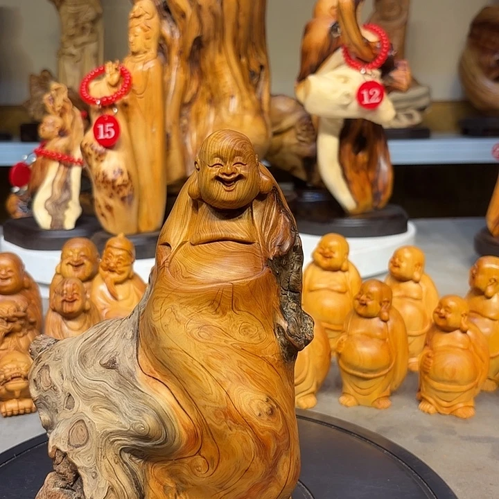 柏木太行崖柏弥勒佛