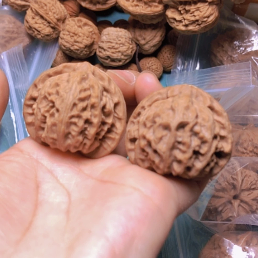 【闪购商品】核桃手串/手链40宫灯黄尖有磕