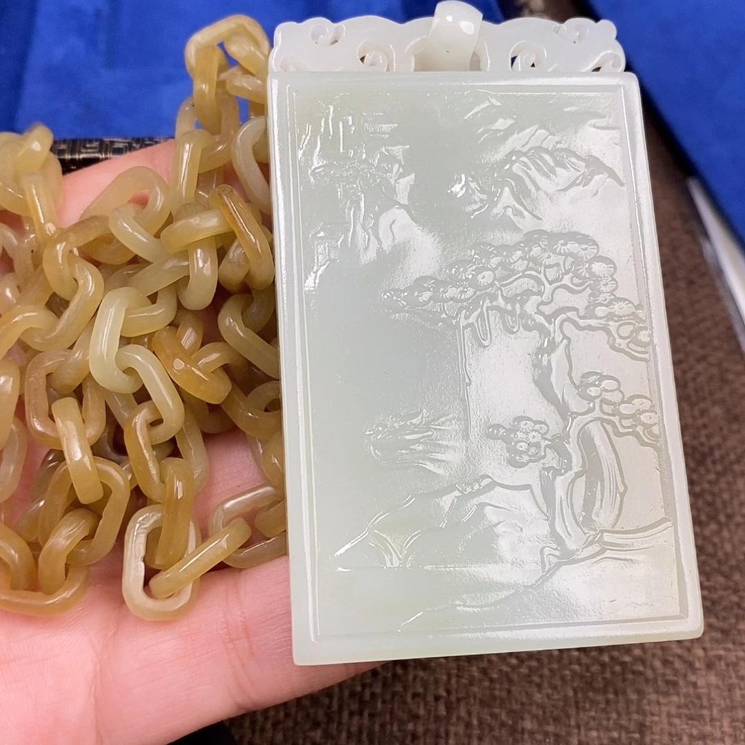 和田玉未镶嵌颈饰