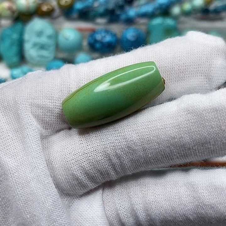 七***月绿松石未镶嵌天然原矿 地大质检