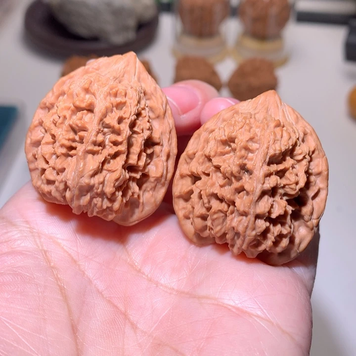 把件文玩核桃满天星