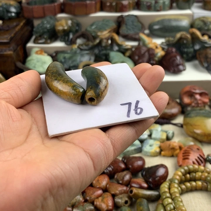 無****岫岩河磨玉（透闪石质玉）未镶嵌珠宝奇石