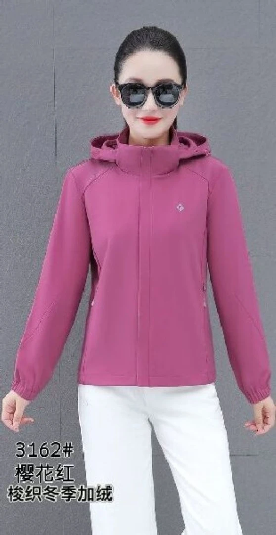 【衣联服饰】精品妈妈款夹棉风衣外套83162