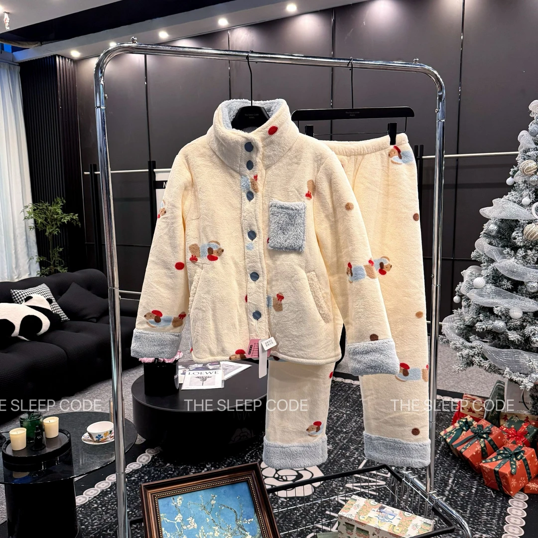 Zai Living/也宅【软绵腊肠狗】法兰绒边绒冬季加厚宽松家居服睡衣