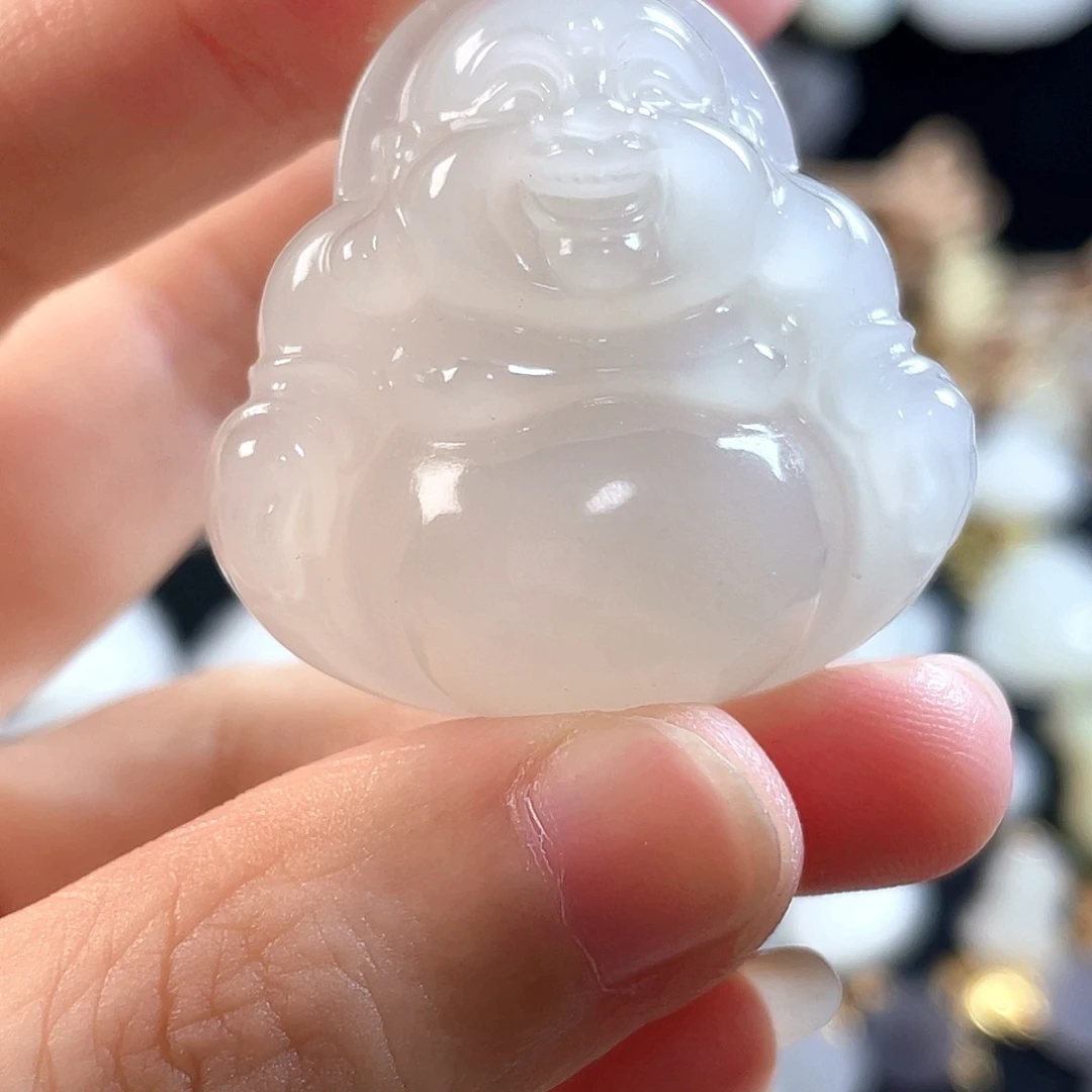 珈***一和田玉未镶嵌颈饰