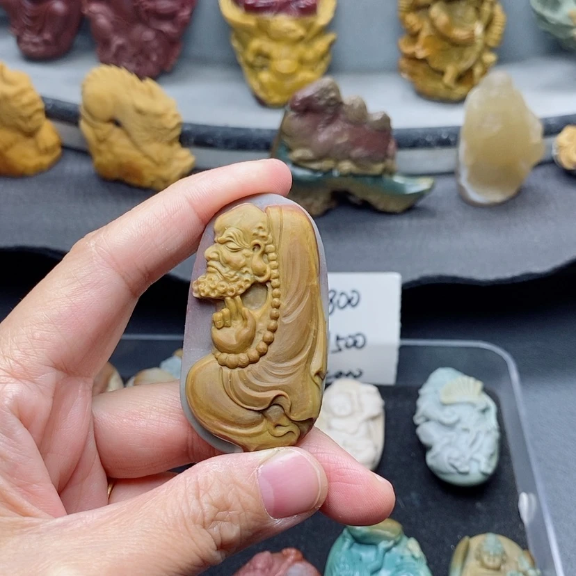 【闪购商品】定制石英质玉吊坠未镶嵌