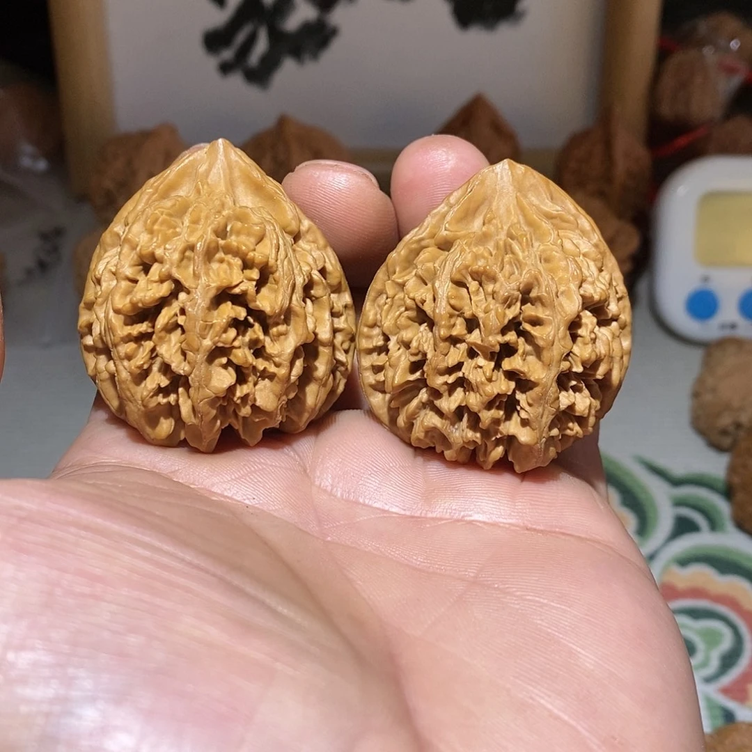 文玩核桃把件42尺状元冠