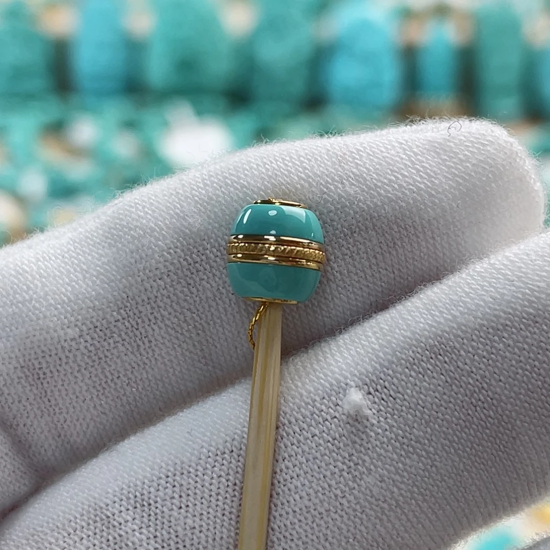 绿松石珠宝奇石18K金镶嵌