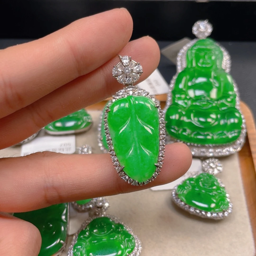 翡翠银S925镶嵌颈饰