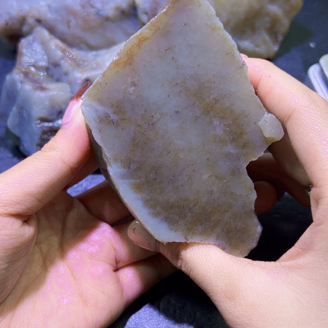 和田玉（糖玉）未镶嵌珠宝半成品