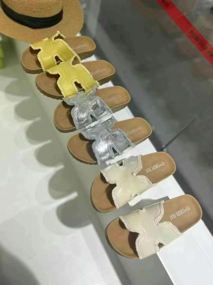 韩版超火平底软底勃肯凉拖鞋女夏季外穿沙滩度假一字拖