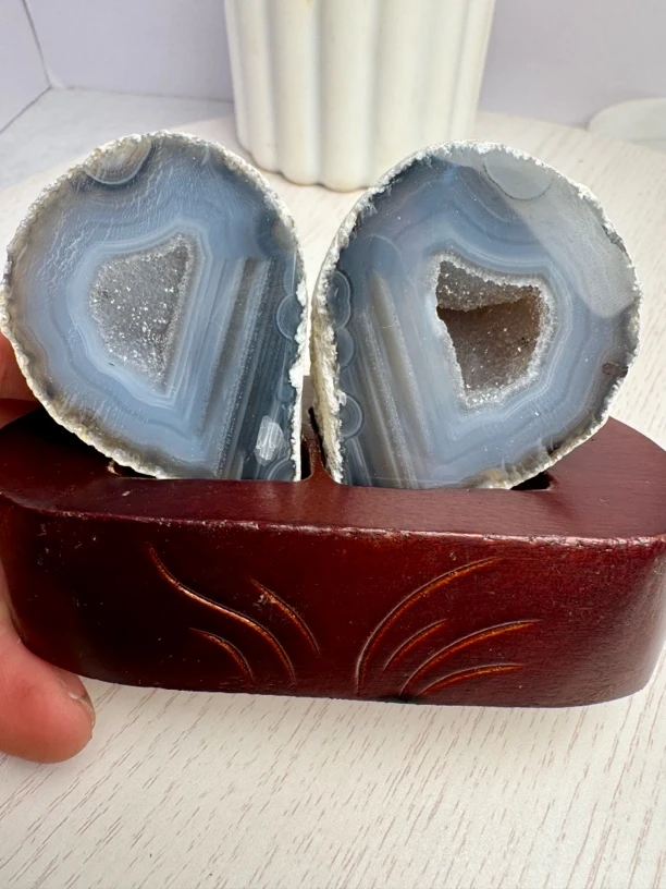 巴西迷你原矿对对洞原石家居办公摆件